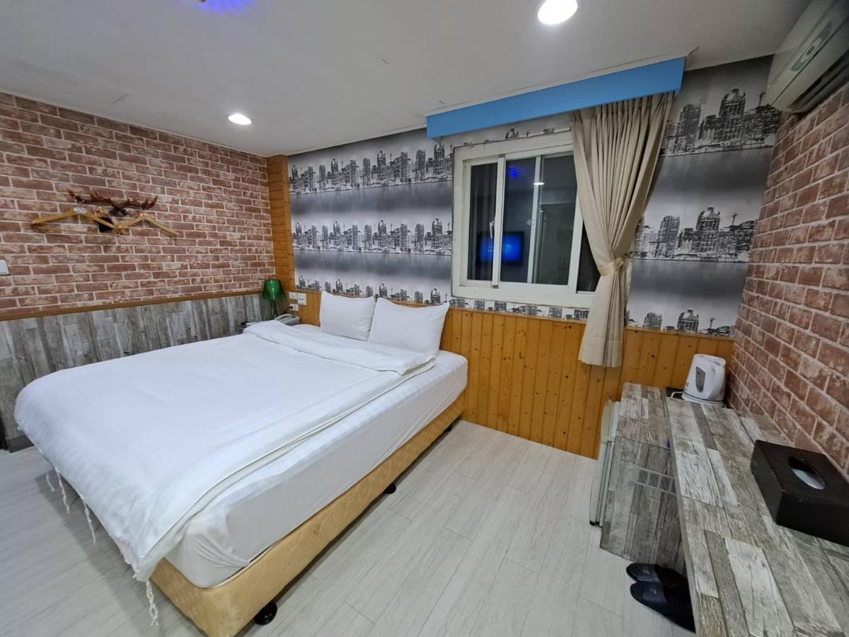 Bin Chen Business Hotel Hsinchu Exterior foto