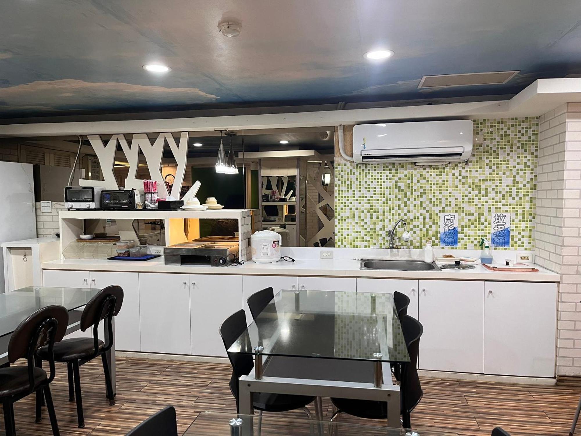 Bin Chen Business Hotel Hsinchu Exterior foto